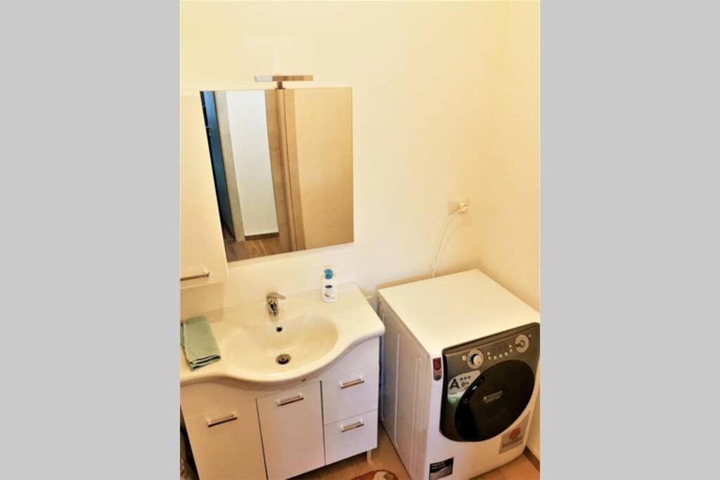Luxus P4T Family 3 Bedroom With Pool, Tennis Court And Sauna Brindisi Extérieur photo