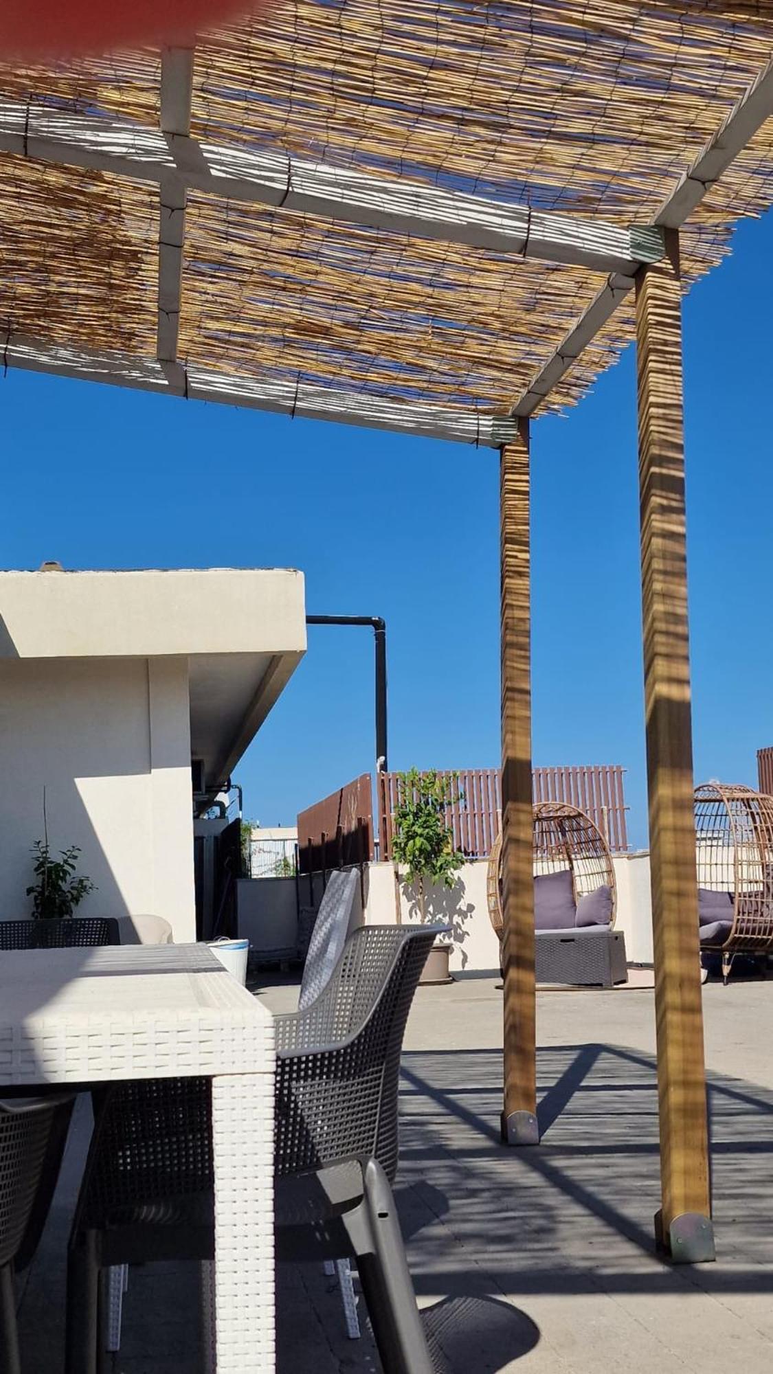 Luxus P4T Family 3 Bedroom With Pool, Tennis Court And Sauna Brindisi Extérieur photo